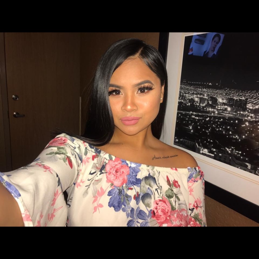 Floral Romper - Picture 2 of 2